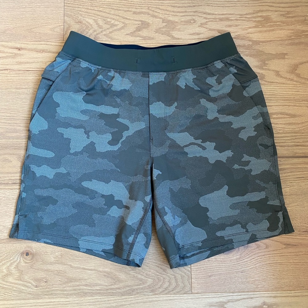 Men's Lululemon shorts